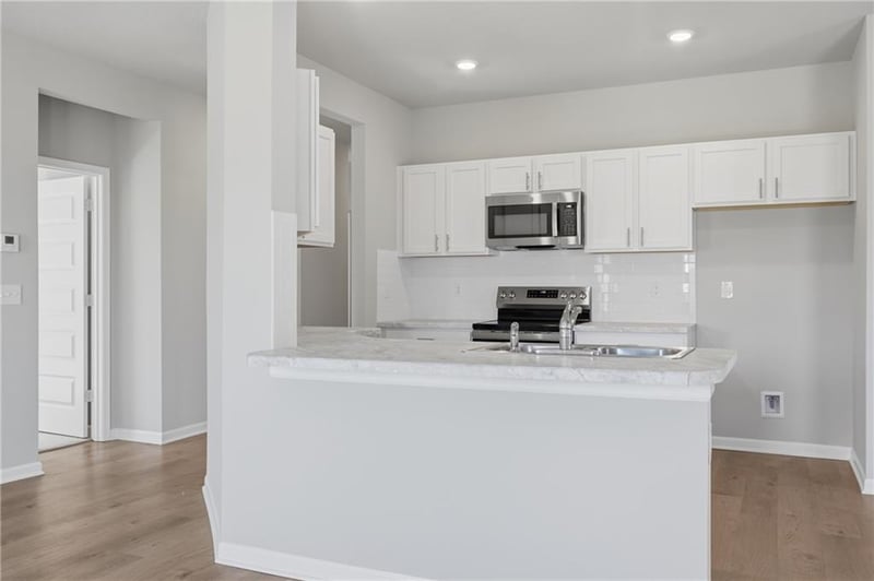 588 Bluebird St, Gardner, KS 66030
