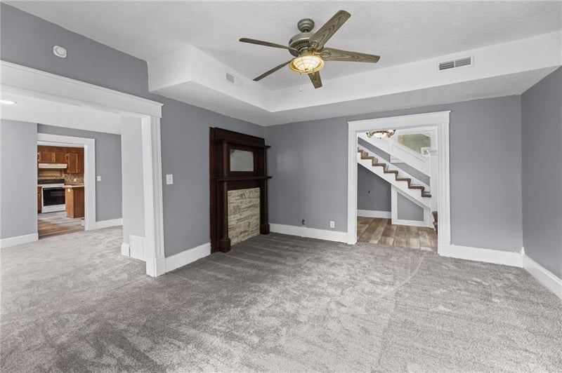 1017 Hickory St, Ottawa, KS 66067