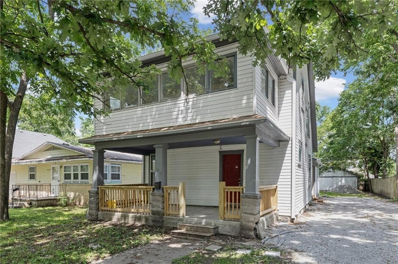 1017 Hickory St, Ottawa, KS 66067