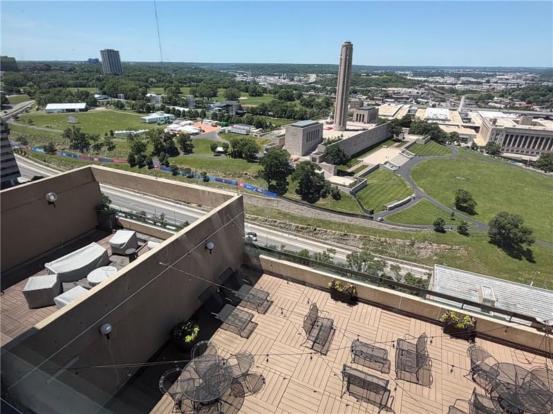 2510 Grand Blvd #3001, Kansas City, MO 64108