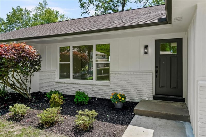3515 W 93rd St, Leawood, KS 66206