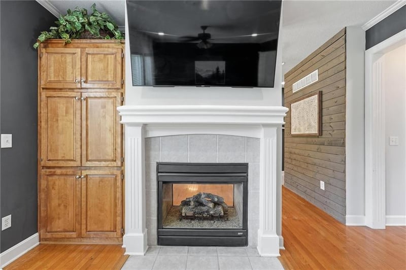 5920 W 153rd St, Overland Park, KS 66223