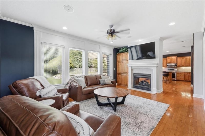 5920 W 153rd St, Overland Park, KS 66223