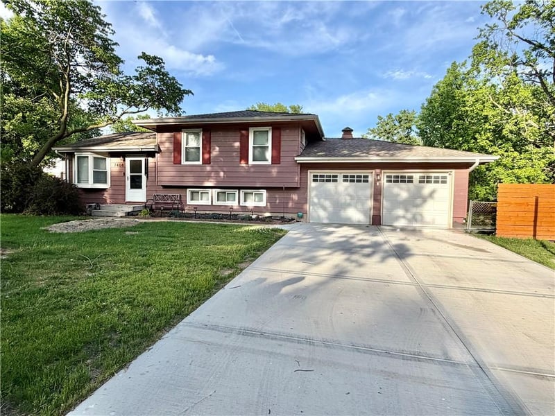 7408 NW 75th Ter, Kansas City, MO 64152