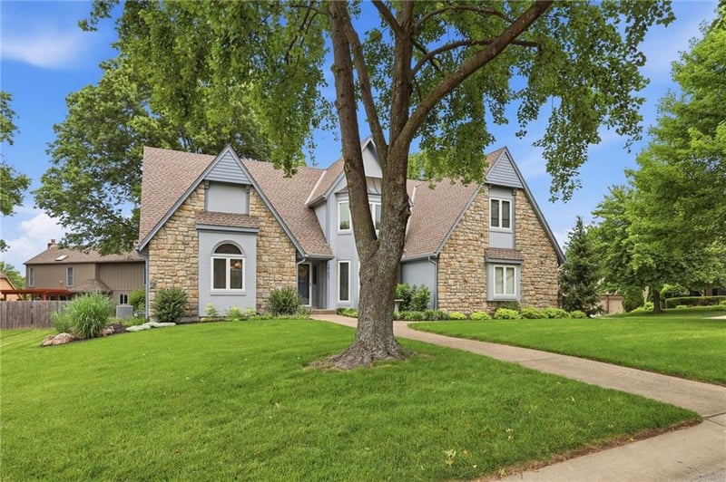 2702 NW Cedar Brook N/A, Lee's Summit, MO 64081