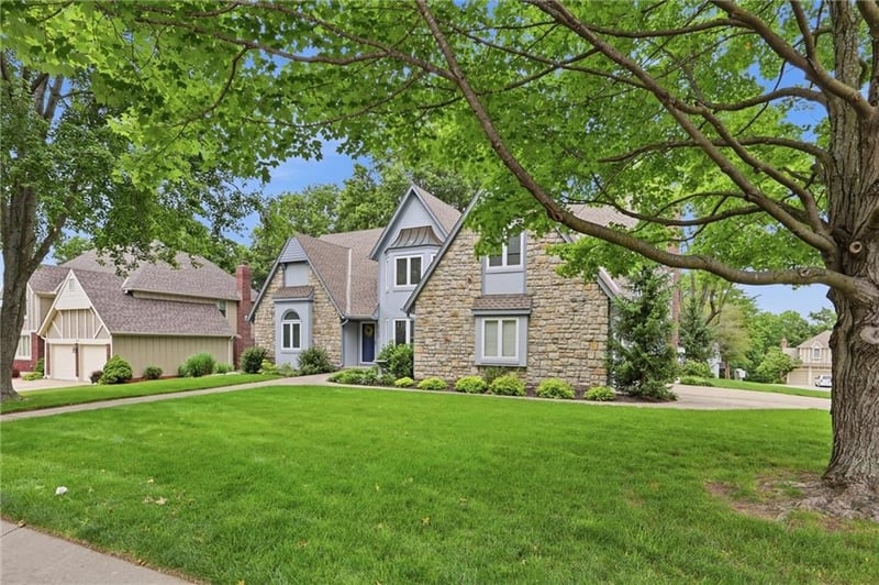 2702 NW Cedar Brook N/A, Lee's Summit, MO 64081