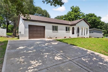 8206 Ohio Ave, Kansas City, KS 66112