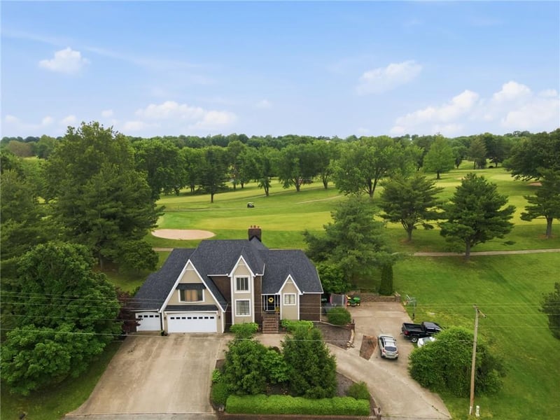 1303 Shirkey Ave, Richmond, MO 64085