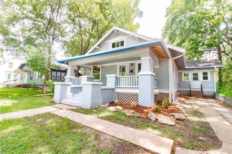 1007 Independence St, Harrisonville, MO 64701