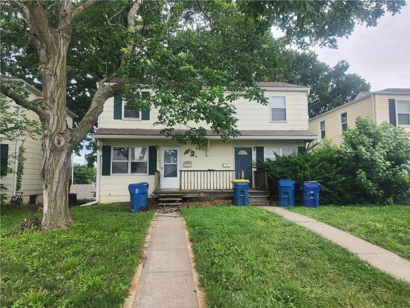 714 Leonard St, Liberty, MO 64068