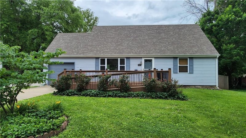 205 Eldorado Dr, Belton, MO 64012