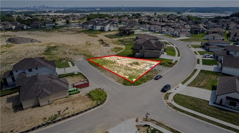 5168 47th Ter, Riverside, MO 64150