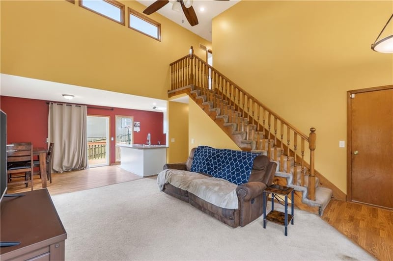 6209 48th Ter, Kansas City, MO 64119