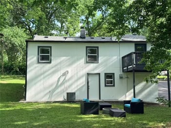 2920 NE 39th St, Kansas City, MO 64117