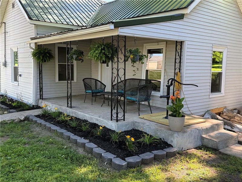 88 Douglas St, Kingston, MO 64650