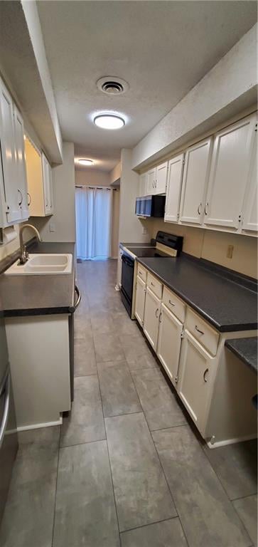 1421 Mart Way Cir #C, Olathe, KS 66061