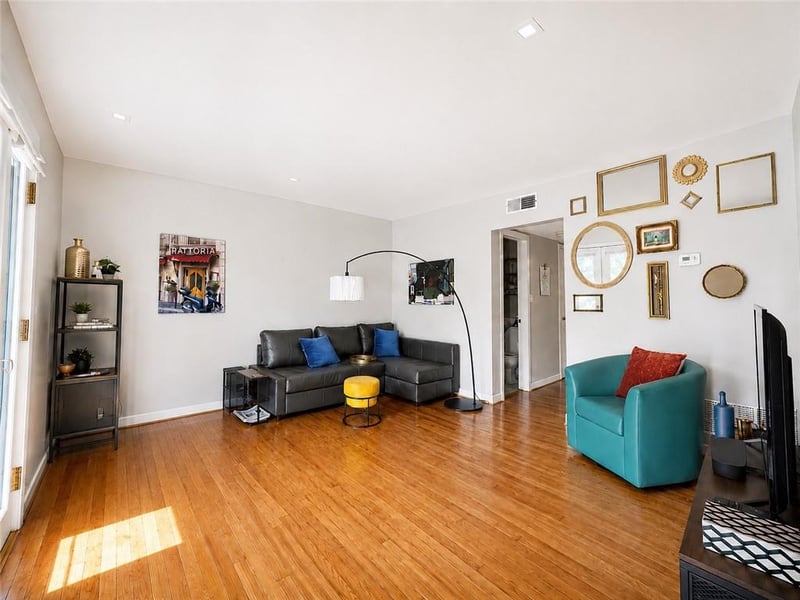 4536 Broadway #3s Blvd #6C, Kansas City, MO 64111