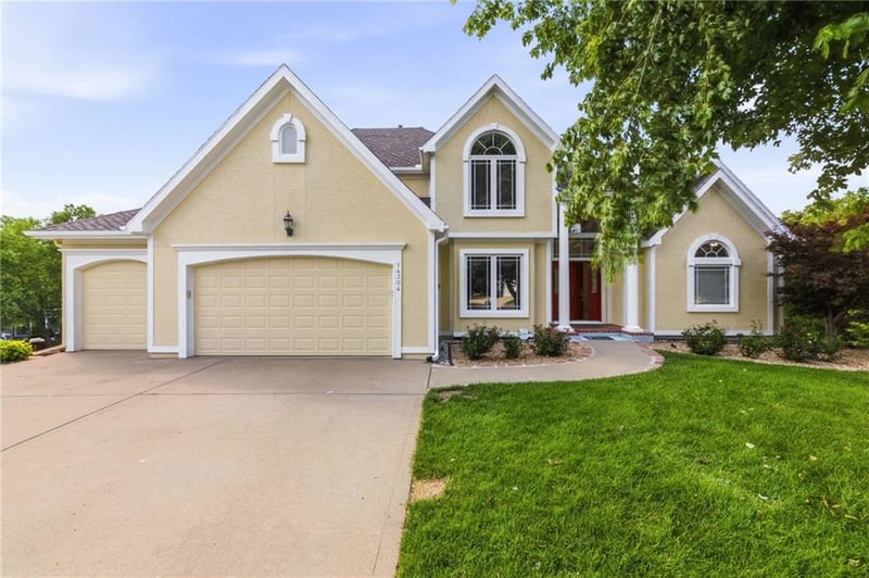 14304 England St, Overland Park, KS 66221