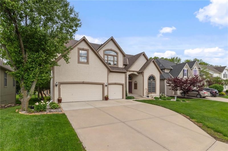 14128 Flint St, Overland Park, KS 66221