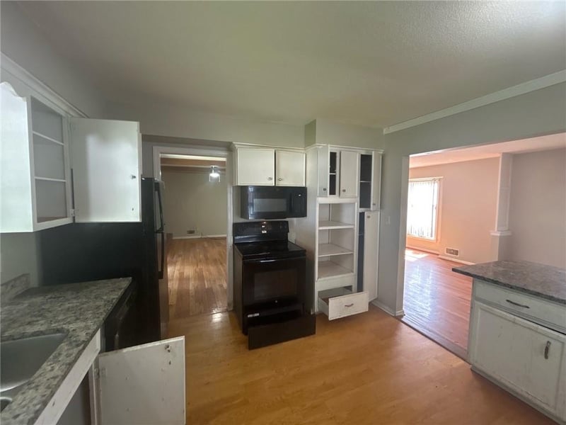 5117 Delaware Ave, Independence, MO 64055