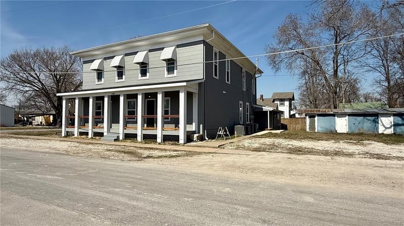 102 3rd St, Linwood, KS 66052