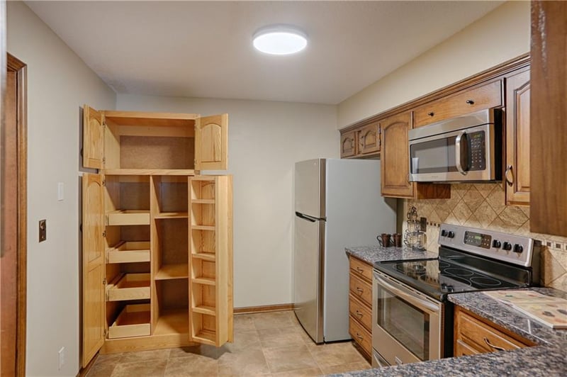 303 Partridge Ave #G, Independence, MO 64055