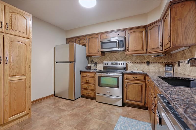 303 Partridge Ave #G, Independence, MO 64055