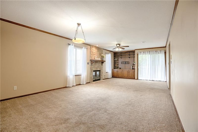 303 Partridge Ave #G, Independence, MO 64055