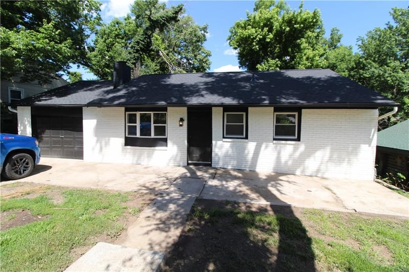 2817 27th St, Kansas City, KS 66106