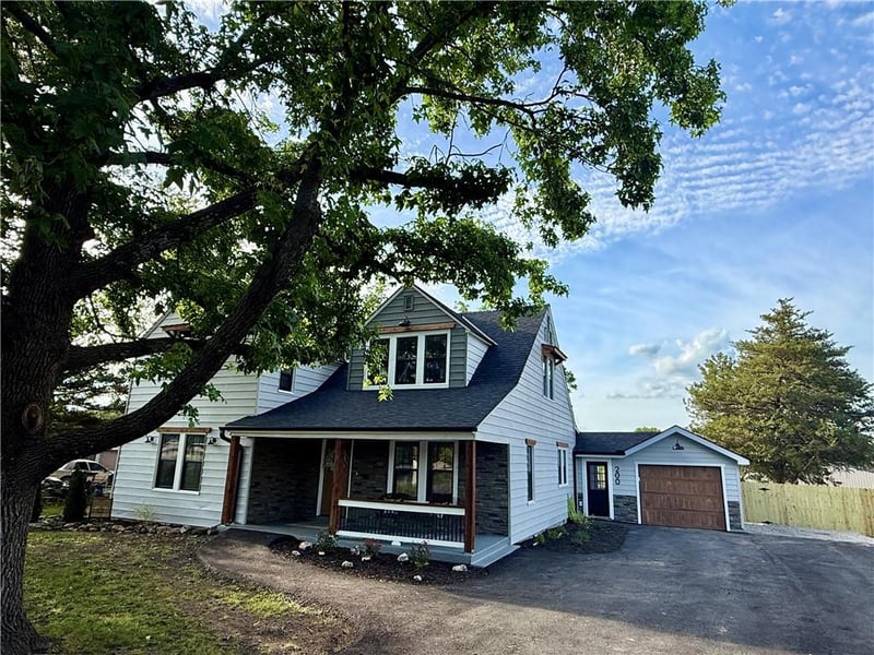 200 E Main St, Osawatomie, KS 66064