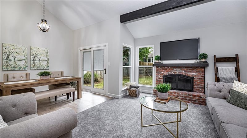 12902 108th St, Overland Park, KS 66210