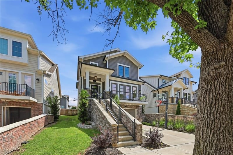 711 Corbin Ter, Kansas City, MO 64111
