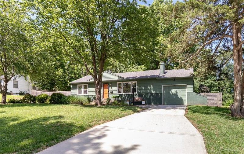 8721 Goodman St, Overland Park, KS 66212
