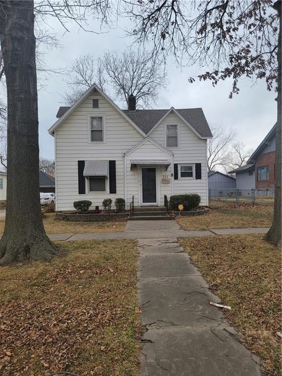311 11th St, Independence, KS 67301