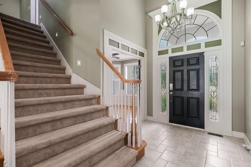 4501 NW Bittersweet Ln, Blue Springs, MO 64015