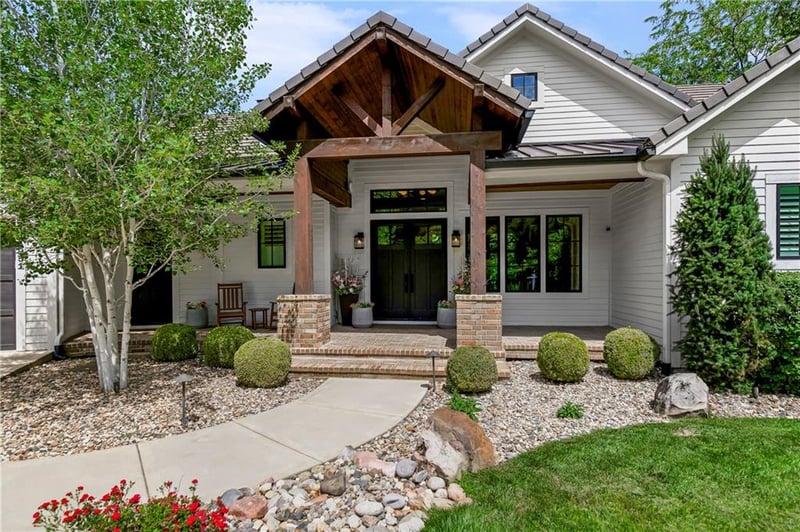 4951 NW Canyon Rd, Lee's Summit, MO 64064