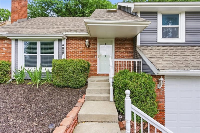 4808 NW 57th Pl, Kansas City, MO 64151