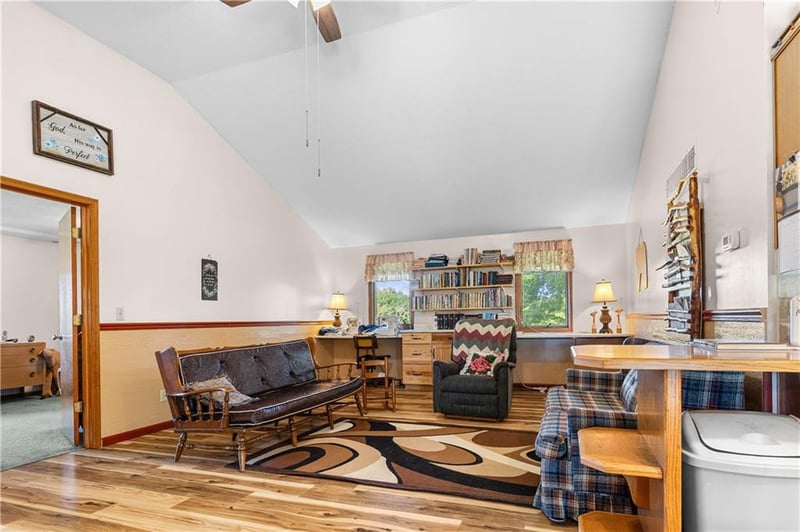 399 State Route 13 Hw, Warrensburg, MO 64093