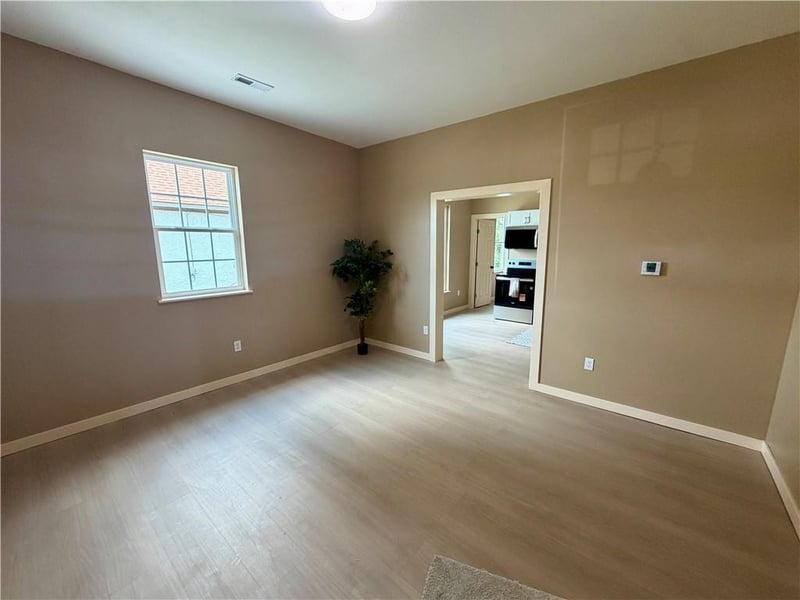 524 Parker Ave, Osawatomie, KS 66064
