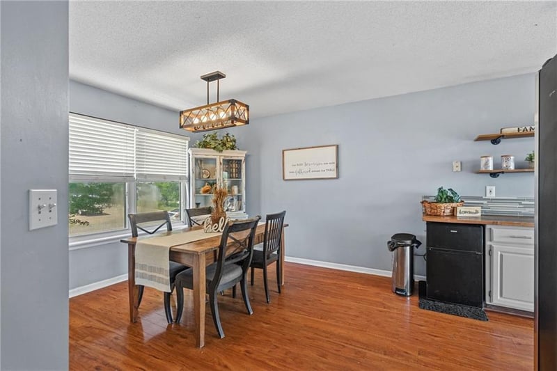 920 Pumpkin Ridge St, Gardner, KS 66030