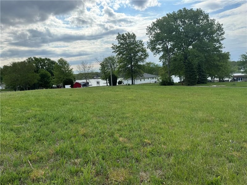Lot 1576 Lake Viking Ter, Altamont, MO 64620