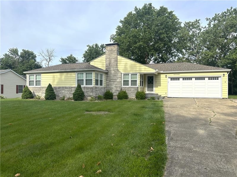 822 Sunset Ave, Chillicothe, MO 64601
