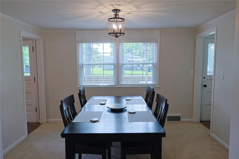 822 Sunset Ave, Chillicothe, MO 64601
