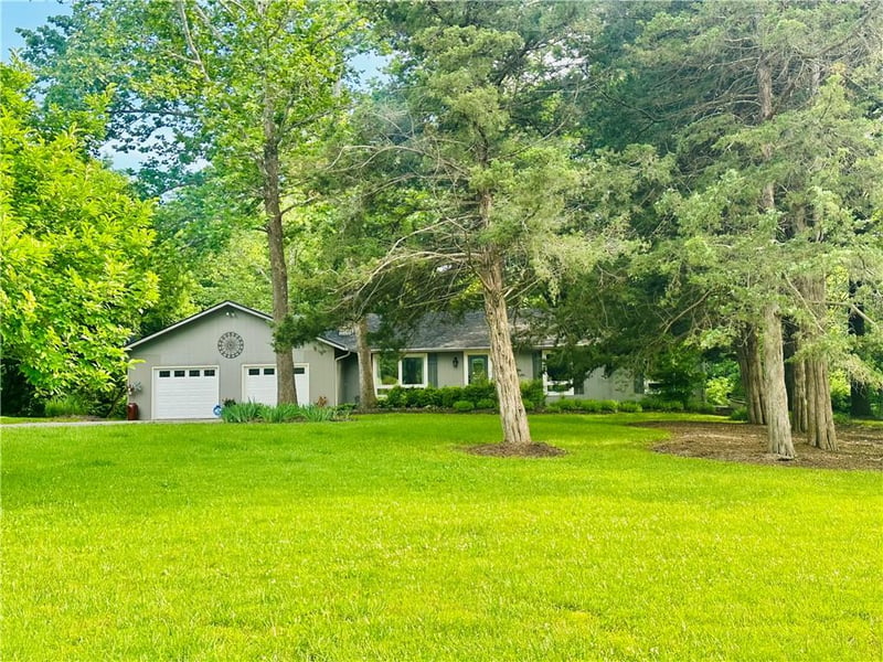 755 1851st Diagonal Rd, Lecompton, KS 66050