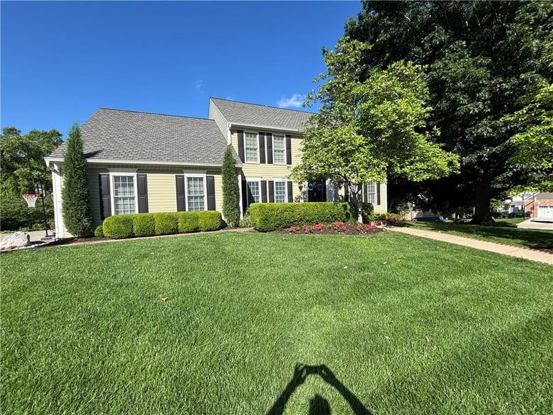 4016 124th St, Leawood, KS 66209