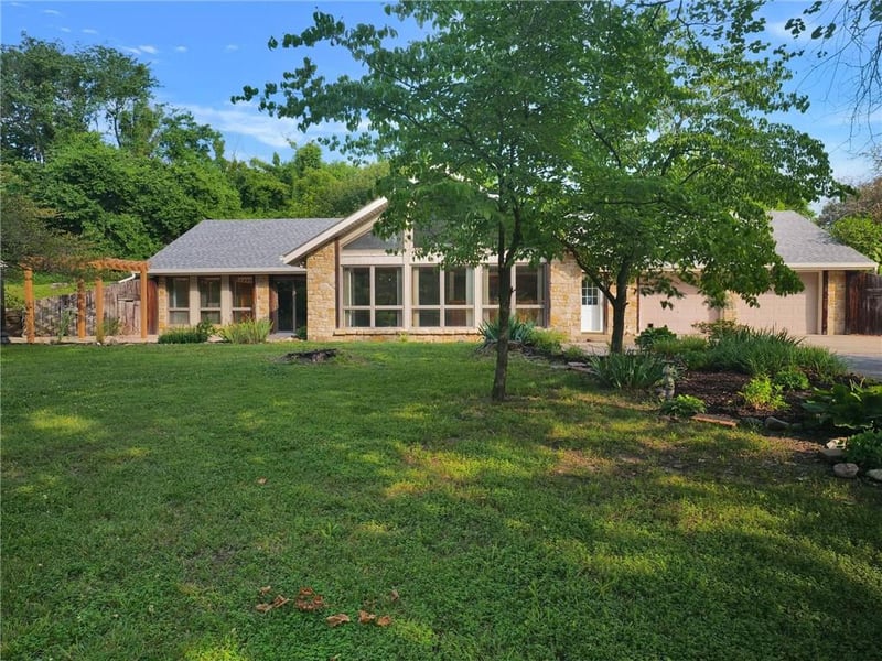 7000 Buckner Tarsney Rd, Oak Grove, MO 64075
