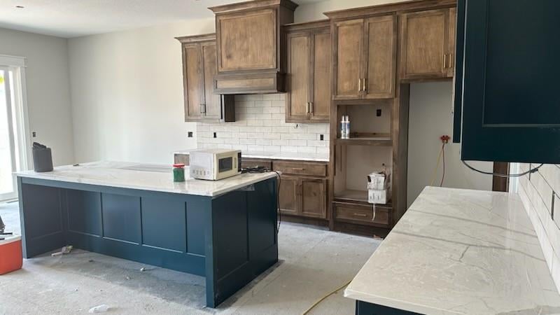 12713 174th St, Overland Park, KS 66221