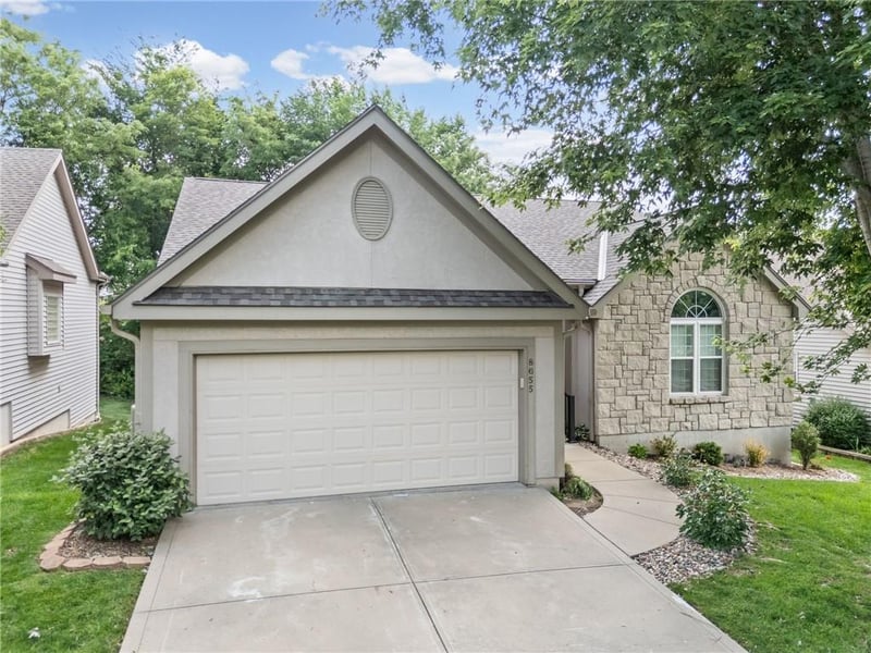 8655 Britt Ave, Kansas City, MO 64154