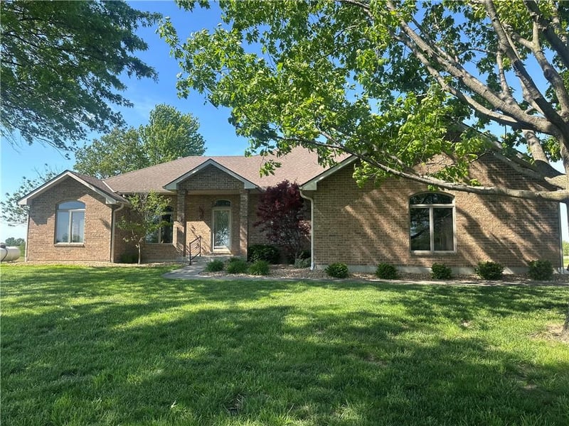 169 County Rd V Rd, Warrensburg, MO 64093