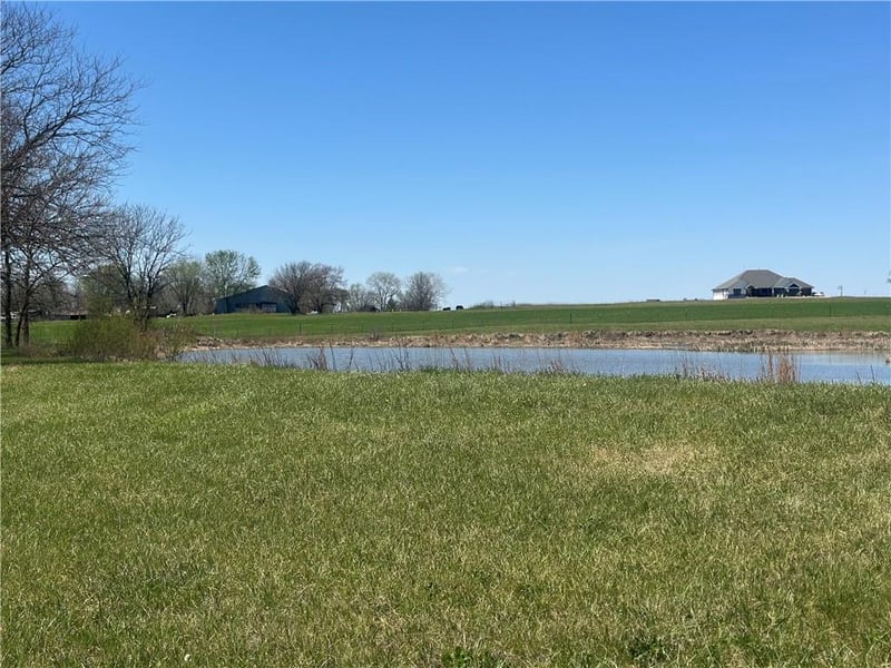 169 County Rd V Rd, Warrensburg, MO 64093